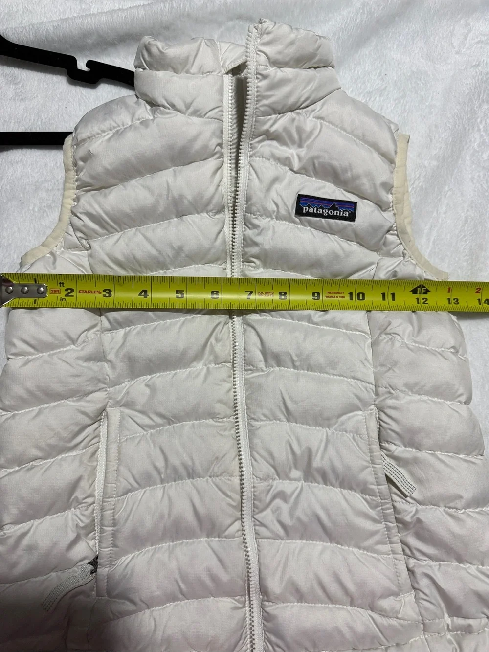 Patagonia Off-White Quilted Down Vest